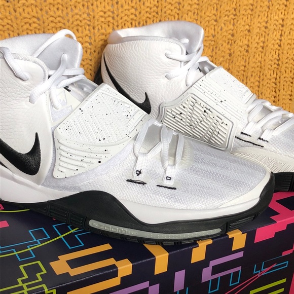 NIB- Nike KYRIE 6 Basketball ~New In Box - Picture 8 of 8